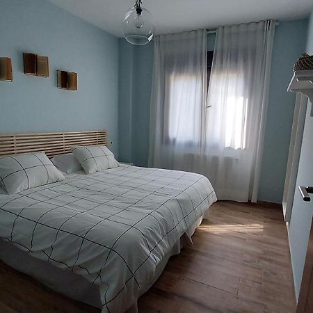 Apartamento Las Campanitas Nunomoral Екстериор снимка