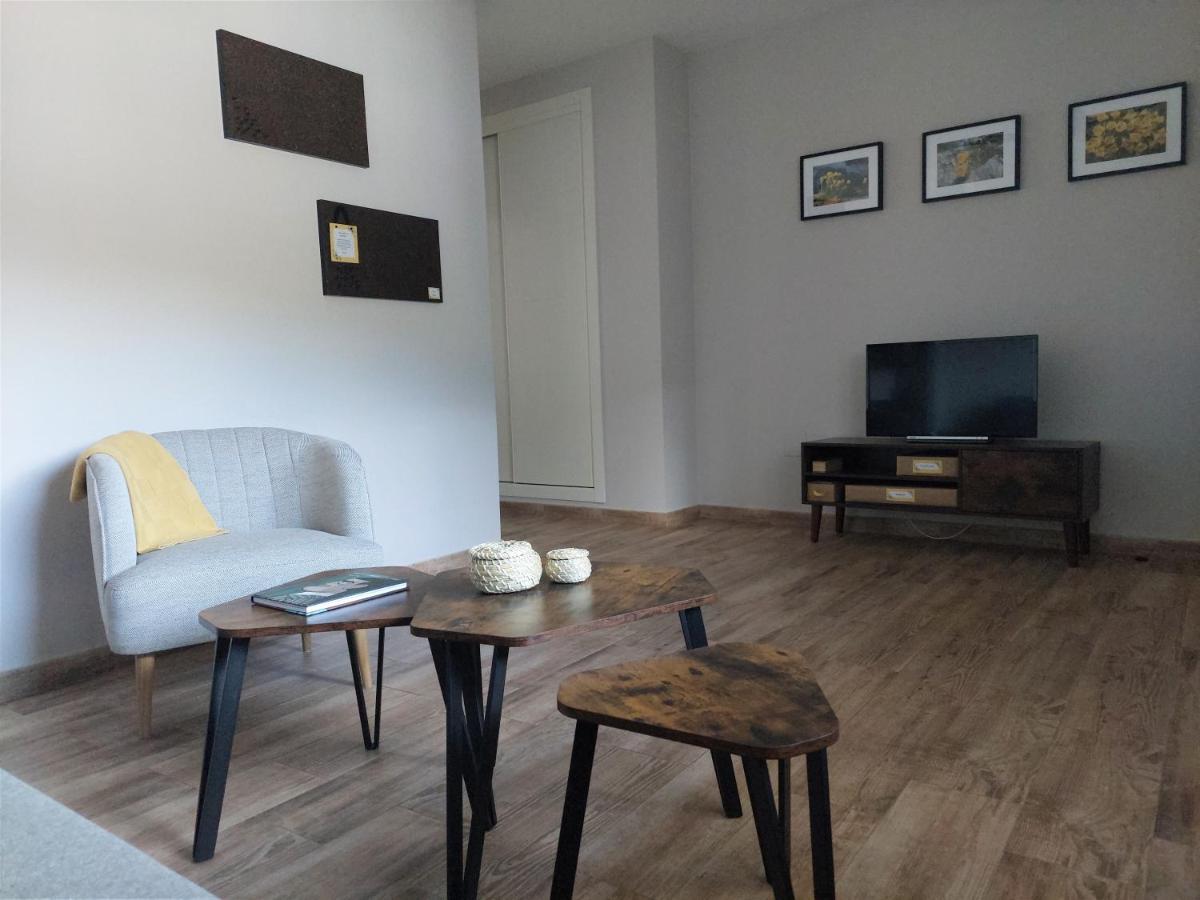 Apartamento Las Campanitas Nunomoral Екстериор снимка