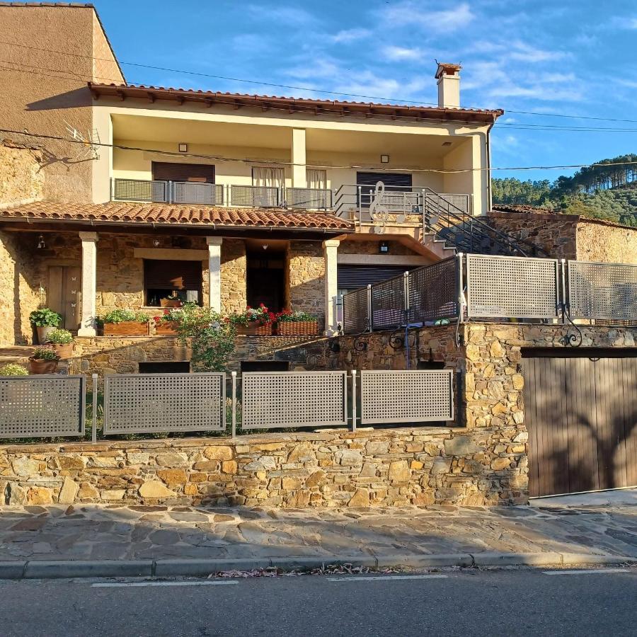 Apartamento Las Campanitas Nunomoral Екстериор снимка