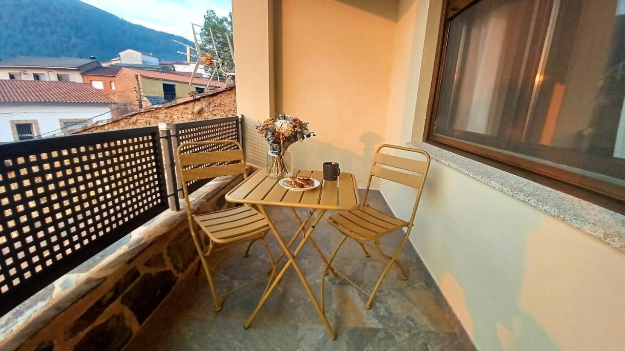 Apartamento Las Campanitas Nunomoral Екстериор снимка